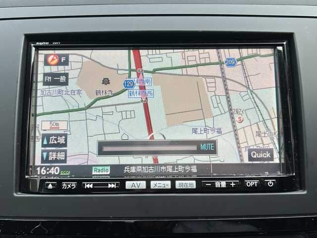 マツダ アテンザ セダン 20C 兵庫県 2010(平22)年 6.1万km クリスタルホワイトパールマイカ 取説あり/純正ナビワンセグテレビ／FM／AM／CD/DVD/ETC/バックカメラ/ドアバイザー/タイヤ空気圧センサー/純正マット/リモコンキー/スペアキー