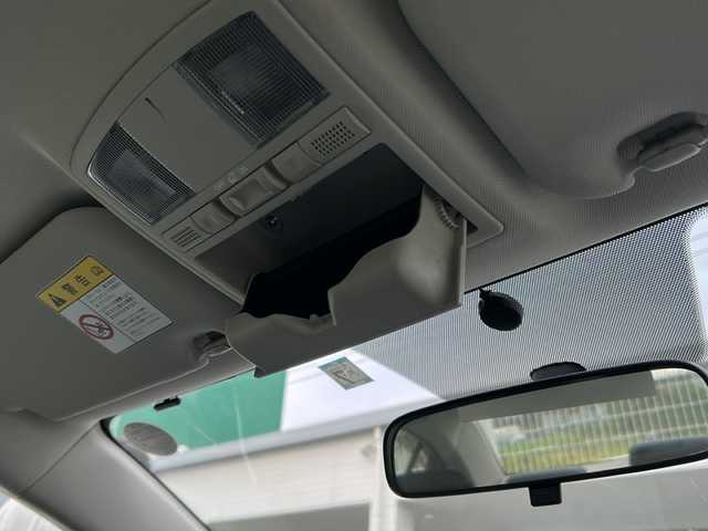 マツダ アテンザ セダン 20C 兵庫県 2010(平22)年 6.1万km クリスタルホワイトパールマイカ 取説あり/純正ナビワンセグテレビ／FM／AM／CD/DVD/ETC/バックカメラ/ドアバイザー/タイヤ空気圧センサー/純正マット/リモコンキー/スペアキー