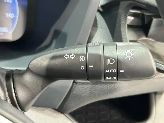 トヨタ ＲＡＶ４ HV アドベンチャー オフロードPKGⅡ 愛知県 2023(令5)年 0.8万km アティチュードブラックマイカ 純正10.5型ディスプレイオーディオPlus/（Bluetooth/フルセグTV/USB/CarPlay/Miracast)/パノラミックビューモニター/ALPINEデジタルインナーミラー/トヨタセーフティセンス/　　-プリクラッシュセーフティ/　　-レーントレーニングアシスト/　　-レーダークルーズコントロール/　　-オートマチックハイビーム/　　-ロードサインアシスト/ブラインドスポットモニター/ビルトインETC2.0/シートメモリー付D席パワーシート/シートヒーター/ステアリングヒーター/ドライブレコーダー/クリアランスソナー/USB接続
