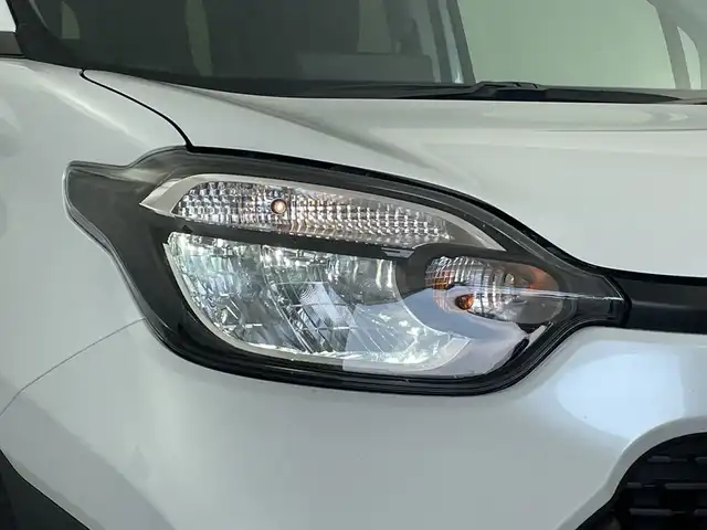 トヨタ シエンタ ハイブリッド G 新潟県 2024(令6)年 1.4万km プラチナホワイトパールマイカ 純正メモリナビ/フルセグTV/全方位カメラ/両側パワースライドドア/前席シートヒーター/純正15インチアルミホイール/ハンドルヒーター/前後コーナーセンサー/純正フロアマット/純正ETC2.0/スマートキー/レーダークルーズコントロール