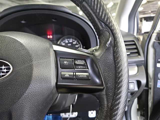 スバル インプレッサ ＸＶ 2．0i－L アイサイト 島根県 2013(平25)年 7.1万km デザートカーキ 4WD/カロッツェリアナビ/　(Bluetooth/CD/DVD)/フルセグTV/バックカメラ/ビルトインETC/全車速追従機能付クルーズコントロール/アイサイトver2/・プリクラッシュブレーキ/・AT誤発進抑制制御/・ふらつき警報/・車線逸脱警報/・先行車発進お知らせ機能/HIDヘッドランプ/オートライト/オートエアコン/パドルシフト/運転席パワーシート/純正17インチアルミホイール/キーレスアクセス/プッシュスタート/禁煙車