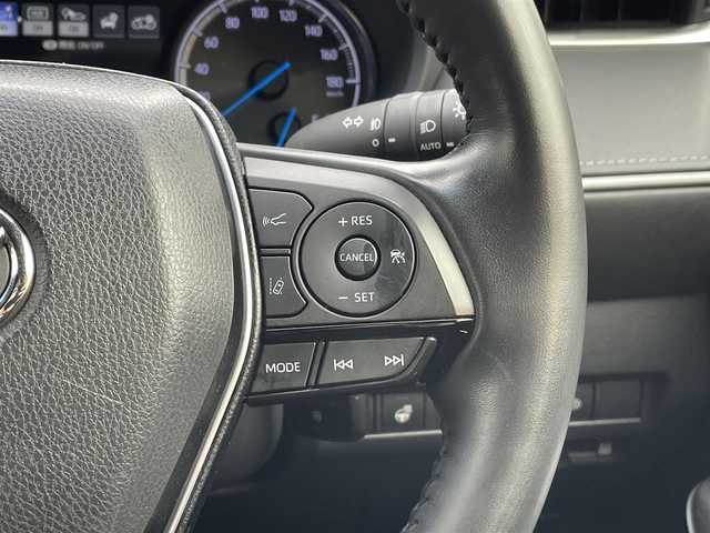 トヨタ ハリアー ハイブリッド Z レザーパッケージ 東京都 2020(令2)年 2.8万km ブラック パノラマルーフ/トヨタセーフティセンス/純正コネクトナビ/パノラミックビューモニター/デジタルインナーミラー/シートエアコン/シートヒーター/パワーシート/電動リアゲート/ＥＴＣ/スマートキー