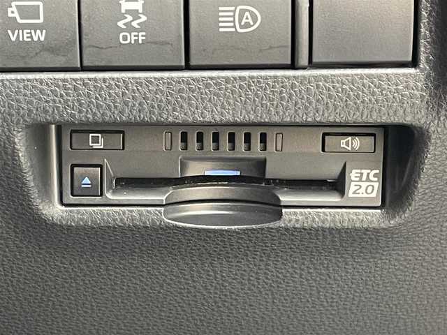 トヨタ ハリアー ハイブリッド Z レザーパッケージ 東京都 2020(令2)年 2.8万km ブラック パノラマルーフ/トヨタセーフティセンス/純正コネクトナビ/パノラミックビューモニター/デジタルインナーミラー/シートエアコン/シートヒーター/パワーシート/電動リアゲート/ＥＴＣ/スマートキー