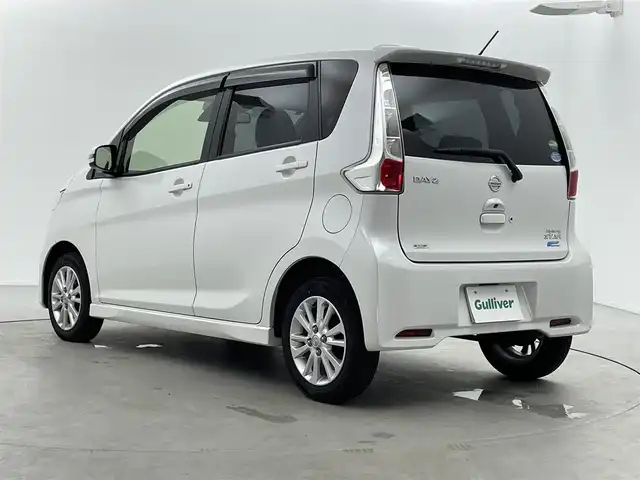 日産 デイズ HWS X Vセレ +SeftyⅡ 福井県 2015(平27)年 4.4万km ホワイトパール 純正CDオーディオ/衝突軽減ブレーキ/バックカメラ /プッシュスタート /スペアキー/フォグランプ/ウィンカー・電動格納式ミラー/純正１４インチアルミ