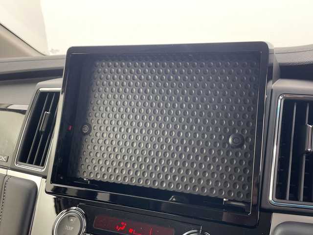 三菱 デリカＤ：５ シャモニー 群馬県 2025(令7)年 0.1千km グラファイトグレーメタリック/ブラックマイカ 登録済未使用車（登録時走行距離:１６km）/後側方車両検知警報システム/ハンドルヒーター/パドルシフト/革巻きハンドル/ステアリングスイッチ/バニティミラー/純正１８インチアルミホイール/シートヒーターヒーター