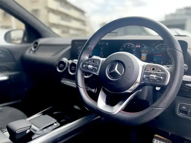 メルセデス・ベンツ Ｂ２００ｄ AMGライン 栃木県 2021(令3)年 2.1万km デジタルホワイト レーダーセーフティpkg /純正ナビ /( AM FM Bluetooth )/フルセグTV /全周囲カメラ /ヘッドアップディスプレイ /レーダークルーズコントロール /パドルシフト /シートヒーター /パワーバックドア /プッシュスタート/ETC /LED