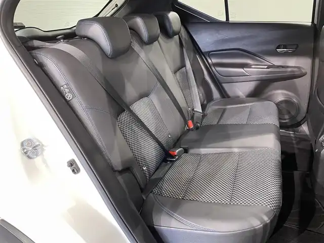 日産 キックス X 愛知県 2021(令3)年 6万km ブリリアントホワイトパール 純正9インチナビ/（AM/FM/フルセグTV/DVD)/衝突軽減装置/プロパイロット/全方位カメラ/禁煙車/クリアランスソナー/純正17AW/LEDヘッドライト/デジタルインナーミラー/キーレス・スマートキー/ハーフレザーシート/ドライブレコーダー/ビルトインETC2.0/オートリトラウィンカーミラー/プッシュスタート