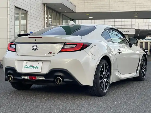 トヨタ ＧＲ８６ SZ 広島県 2022(令4)年 3.8万km クリスタルホワイトパール ワンオーナー/ディーラーオプションナビ/　「CD/DVD/フルセグTV/Bluetooth」/バックカメラ/ＥＴＣ/ドライブレコーダー/クルーズコントロール/ＬＥＤヘッドライト/オートライト/プッシュスタート/スマートキー/保証書/取扱説明書