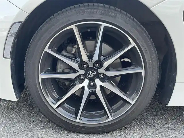 トヨタ ＧＲ８６ SZ 広島県 2022(令4)年 3.8万km クリスタルホワイトパール ワンオーナー/ディーラーオプションナビ/　「CD/DVD/フルセグTV/Bluetooth」/バックカメラ/ＥＴＣ/ドライブレコーダー/クルーズコントロール/ＬＥＤヘッドライト/オートライト/プッシュスタート/スマートキー/保証書/取扱説明書