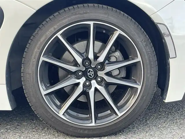 トヨタ ＧＲ８６ SZ 広島県 2022(令4)年 3.8万km クリスタルホワイトパール ワンオーナー/ディーラーオプションナビ/　「CD/DVD/フルセグTV/Bluetooth」/バックカメラ/ＥＴＣ/ドライブレコーダー/クルーズコントロール/ＬＥＤヘッドライト/オートライト/プッシュスタート/スマートキー/保証書/取扱説明書