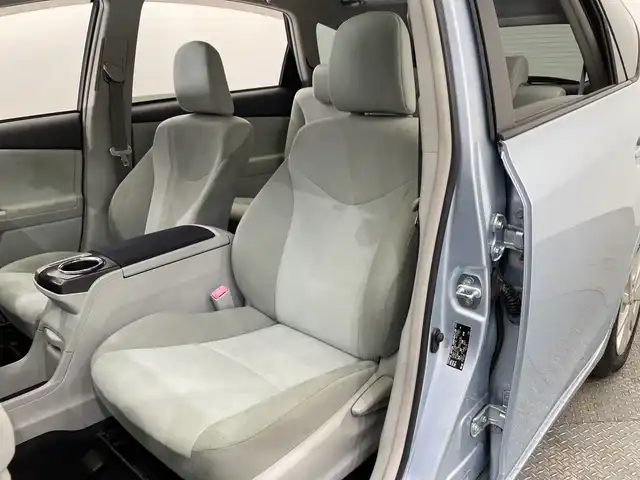 トヨタ プリウス α S 栃木県 2011(平23)年 4.7万km クリアストリームメタリック SDナビ/（ＣＤ/AUX/ワンセグＴＶ）/バックカメラ/コーナーセンサー/ETC/禁煙車/オートライト/HIDヘッドライト/横滑り防止装置/フォグランプ/スマートキー/プッシュスタート/ステアリングスイッチ/純正アルミホイール/純正フロアマット