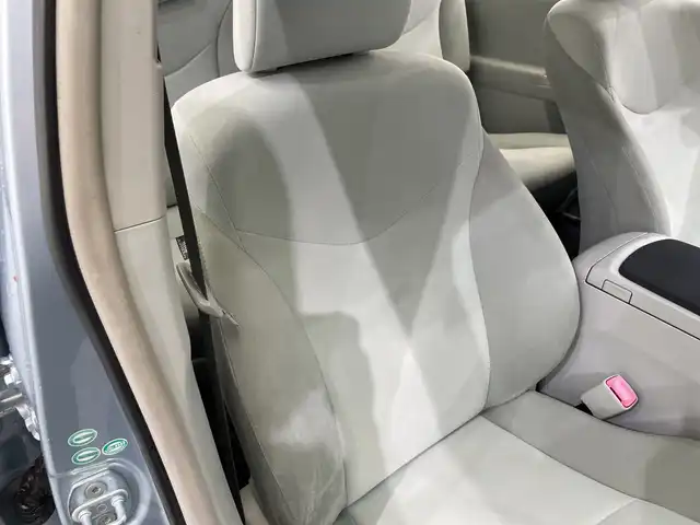 トヨタ プリウス α S 栃木県 2011(平23)年 4.7万km クリアストリームメタリック SDナビ/（ＣＤ/AUX/ワンセグＴＶ）/バックカメラ/コーナーセンサー/ETC/禁煙車/オートライト/HIDヘッドライト/横滑り防止装置/フォグランプ/スマートキー/プッシュスタート/ステアリングスイッチ/純正アルミホイール/純正フロアマット