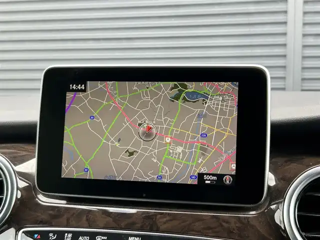 メルセデス・ベンツ Ｖ２２０ d アバンギャルド ロング 茨城県 2016(平28)年 2.8万km ロッククリスタルホワイト 両側ＰＷスライドドア　/全方位カメラ　/Ｂｕｒｍｅｓｔｅｒ/ＲＳＰ　/ＡＣＣ　/ＬＫＡ　/ＢＳＡ　/黒革　/シートヒーター　/Ｍ付パワーシート　/パワーテールゲート　/ナビ　/ＴＶ　/ＢＴ　/ＵＳＢ　/ＤＶＤ　/ＬＥＤ　/ＥＴＣ