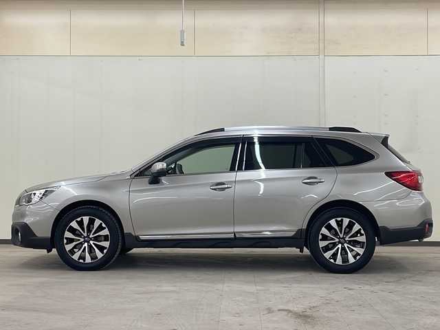 スバル アウトバック リミテッド 道央・札幌 2015(平27)年 8.9万km タングステンM /ワンオーナー//社外ナビ：MDV-Z711/（フルセグTV/Bluetooth/CD/DVD)//バックカメラ//ETC//アイサイトVer.3//プリクラッシュブレーキ//全車速追従機能付きクルーズコントロール//アクティブレーンキープアシスト//車線逸脱警報//ふらつき警報//先行車発進お知らせ//ハーフレザーシート//前席パワーシート（D席メモリ）//シートヒーター(運転席、助手席、後席)//パドルシフト//パワーバックドア//ヒルディセントコントロール//電動パーキング//LEDオートライト//電動格納ミラーウィンカー//純正１８インチアルミ//純正フロアマット//純正ドアバイザー//X-MODE//プッシュスタート//ISOFIX//横滑り防止装置//スペアキー