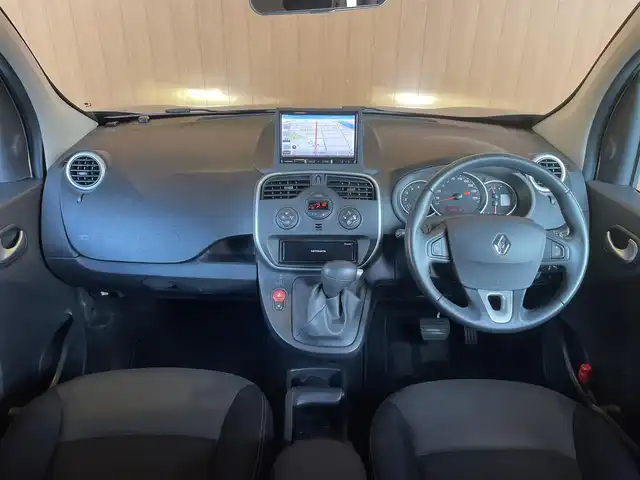 ルノー カングー ゼン 愛知県 2020(令2)年 5万km マロンショコラM ワンオーナー/社外メモリナビ/フルセグTV/バックカメラ/CD/DVD再生/Bluetooth/エコモード/ヘッドライトレベライザー/アイドリングストップ/キーレス/両側スライドドア/純正フロアマット/ドライブレコーダー