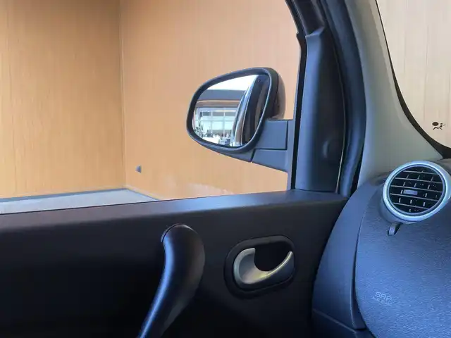 ルノー カングー ゼン 愛知県 2020(令2)年 5万km マロンショコラM ワンオーナー/社外メモリナビ/フルセグTV/バックカメラ/CD/DVD再生/Bluetooth/エコモード/ヘッドライトレベライザー/アイドリングストップ/キーレス/両側スライドドア/純正フロアマット/ドライブレコーダー