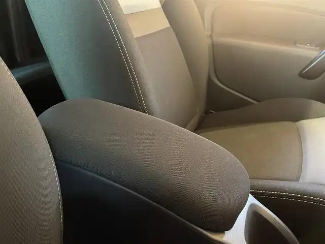 ルノー カングー ゼン 愛知県 2020(令2)年 5万km マロンショコラM ワンオーナー/社外メモリナビ/フルセグTV/バックカメラ/CD/DVD再生/Bluetooth/エコモード/ヘッドライトレベライザー/アイドリングストップ/キーレス/両側スライドドア/純正フロアマット/ドライブレコーダー