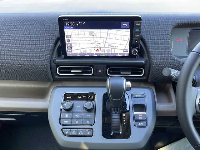 ホンダ フリード ハイブリット e:HEV AIR EX 山口県 2025(令7)年 0.1千km プラチナホワイトパール 登録済未使用車/純正9インチナビ/・applecarplay/・androidauto/・フルセグTV/・Bluetooth接続/アラウンドビューモニター/Honda SENSING/・衝突軽減ブレーキ/・踏み間違い衝突軽減システム/・急アクセル抑制機能/・路外逸脱抑制機能/・歩行者事故低減ステアリング/・渋滞追従機能付アダプティブクルーズコントロール/・車線維持支援システム/・トラフィックジャムアシスト/・先行車発進お知らせ機能/・アダプティブドライビングビーム/・標識認識機能/・ブラインドスポットインフォメーション/・後退出庫サポート/ハーフレザーシート/シートヒーター/USB入力端子/スマートキー/プッシュスタート/スペアキー1本/両側パワースライドドア/純正LEDライト/純正15インチアルミホイール/ウィンカーミラー/保証書/取り扱い説明書