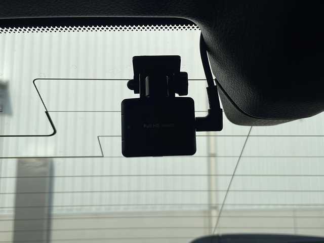 レクサス ＮＸ 250 バージョンL 三重県 2023(令5)年 1.6万km ソニッククォーツ 純正ナビ/サンルーフ/全周囲カメラ/バックカメラ/BSM/デジタルインナーミラー/本革シート/ワイヤレス充電器/ビルトインETC/社外ドラレコ/ステアリングヒーター/パワーバックドア/AC100V/スペアキー/前席シートヒーター/前席パワーシート/シートメモリー/追従クルーズコントロール/レーンキープアシスト/衝突軽減ブレーキ/パドルシフト/USB給電/オートライト/禁煙車