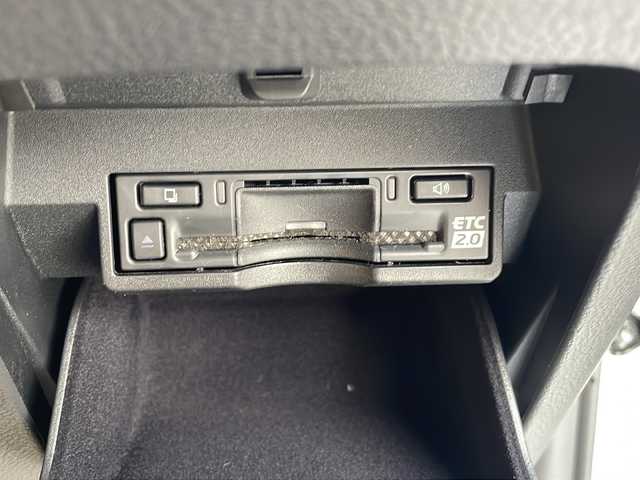 レクサス ＮＸ 250 バージョンL 三重県 2023(令5)年 1.6万km ソニッククォーツ 純正ナビ/サンルーフ/全周囲カメラ/バックカメラ/BSM/デジタルインナーミラー/本革シート/ワイヤレス充電器/ビルトインETC/社外ドラレコ/ステアリングヒーター/パワーバックドア/AC100V/スペアキー/前席シートヒーター/前席パワーシート/シートメモリー/追従クルーズコントロール/レーンキープアシスト/衝突軽減ブレーキ/パドルシフト/USB給電/オートライト/禁煙車