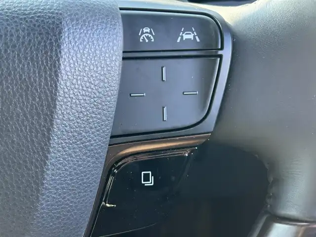 トヨタ ヴェルファイア ハイブリット Z プレミア 和歌山県 2023(令5)年 1万km ブラック ワンオーナー/純正14インチナビ/全方位カメラ/フルセグTV/トヨタチームメイト/衝突軽減ブレーキ/レーダークルコン/ブラインドスポットモニター/前後コーナーセンサー/サンルーフ/両側パワスラ/デジタルインナーミラー/ドラレコ/ビルトインETC/ユニバーサルステップ/ヘッドアップディスプレイ/電動リアゲート/シートヒーター/シートベンチレーション/パワーシート/シートメモリー/LEDヘッドライト/フォグランプ/オートライト/オートハイビーム/プッシュスタート/スマートキー