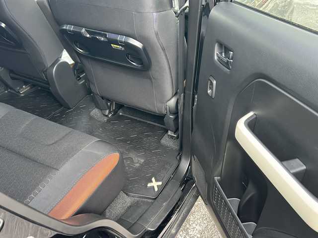 スズキ クロスビー HYBRID MZ 秋田県 2018(平30)年 8万km スーパーブラックパール 3トーンコーディネート 社外SDナビ/社外CD、DVD、BT、TV/バックカメラ、全方位カメラ/コーナーセンサー/純正16インチAW/社外AWスタッドレス積込み/スペアキー/４WD