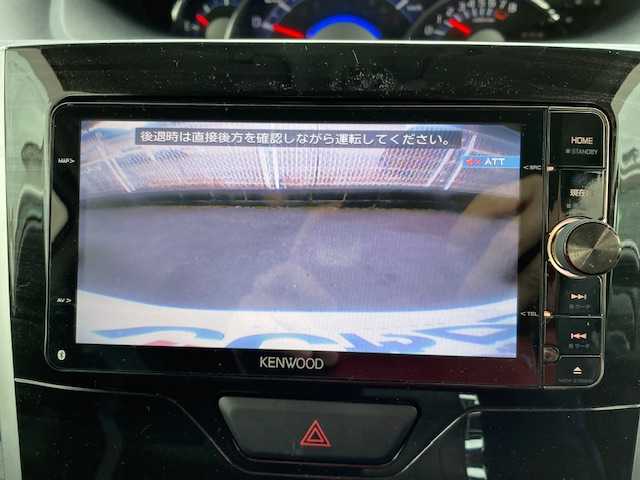 ダイハツ タント カスタム X SAⅡ 富山県 2015(平27)年 9.5万km パールホワイトⅢ (株)IDOMが運営する【じしゃロン富山店】の自社ローン対象車両になります。こちらは現金ご利用時の価格です。自社ローンご希望の方は別途その旨お申付け下さい。/ローダウン/ナビ/フルセグ/DVD/SD/Bluetooth/バックカメラ/ETC/スマートアシスト（衝突軽減）/横滑り防止/片側パワースライドドア/ハーフレザーシート/社外16インチアルミホイール/社外車高調/LEDライト/オートライト/プッシュスタート/スマートキー