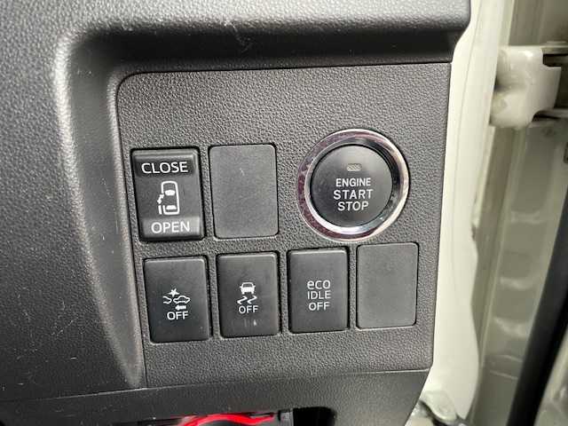 ダイハツ タント カスタム X SAⅡ 富山県 2015(平27)年 9.5万km パールホワイトⅢ (株)IDOMが運営する【じしゃロン富山店】の自社ローン対象車両になります。こちらは現金ご利用時の価格です。自社ローンご希望の方は別途その旨お申付け下さい。/ローダウン/ナビ/フルセグ/DVD/SD/Bluetooth/バックカメラ/ETC/スマートアシスト（衝突軽減）/横滑り防止/片側パワースライドドア/ハーフレザーシート/社外16インチアルミホイール/社外車高調/LEDライト/オートライト/プッシュスタート/スマートキー