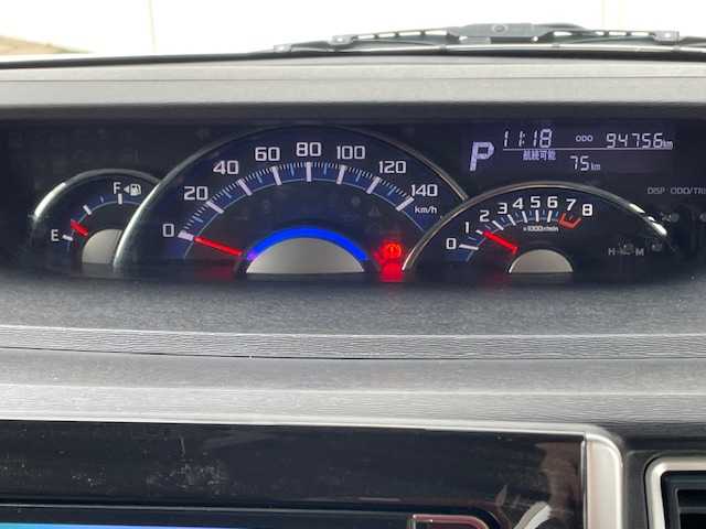 ダイハツ タント カスタム X SAⅡ 富山県 2015(平27)年 9.5万km パールホワイトⅢ (株)IDOMが運営する【じしゃロン富山店】の自社ローン対象車両になります。こちらは現金ご利用時の価格です。自社ローンご希望の方は別途その旨お申付け下さい。/ローダウン/ナビ/フルセグ/DVD/SD/Bluetooth/バックカメラ/ETC/スマートアシスト（衝突軽減）/横滑り防止/片側パワースライドドア/ハーフレザーシート/社外16インチアルミホイール/社外車高調/LEDライト/オートライト/プッシュスタート/スマートキー