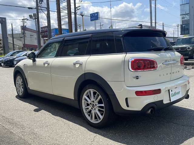 ＭＩＮＩ ミニ クラブマン クーパー S 福井県 2016(平28)年 5.6万km ペッパー・ホワイト スマートキー/プッシュスタート/アイドリングストップ/横滑り防止/ステアリングスイッチ/電動格納ミラー/LEDヘッドライト/オートライト/オートハイビーム/フォグランプ/オットマン/ETC/純正ドアバイザー
