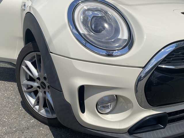 ＭＩＮＩ ミニ クラブマン クーパー S 福井県 2016(平28)年 5.6万km ペッパー・ホワイト スマートキー/プッシュスタート/アイドリングストップ/横滑り防止/ステアリングスイッチ/電動格納ミラー/LEDヘッドライト/オートライト/オートハイビーム/フォグランプ/オットマン/ETC/純正ドアバイザー