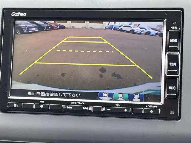 ホンダ フリード G ホンダセンシング 群馬県 2021(令3)年 2.3万km プラチナホワイトパール 純正ナビ/フルセグTV・CD・DVD・BT・IPOD・SD・USB・AUX/ビルトインETC/両側パワースライドドア/追従クルーズコントロール/後方コーナーセンサー/Bカメラ/レーンキープアシスト/横滑り防止/プッシュスタート/ステアリングリモコン/スペアキー×1