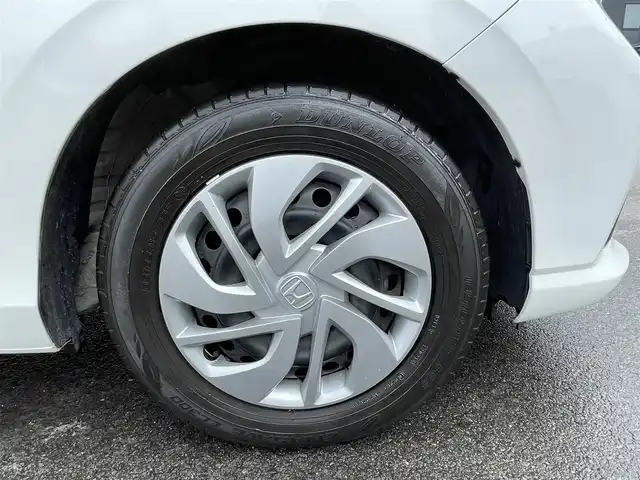 ホンダ フリード G ホンダセンシング 群馬県 2021(令3)年 2.3万km プラチナホワイトパール 純正ナビ/フルセグTV・CD・DVD・BT・IPOD・SD・USB・AUX/ビルトインETC/両側パワースライドドア/追従クルーズコントロール/後方コーナーセンサー/Bカメラ/レーンキープアシスト/横滑り防止/プッシュスタート/ステアリングリモコン/スペアキー×1