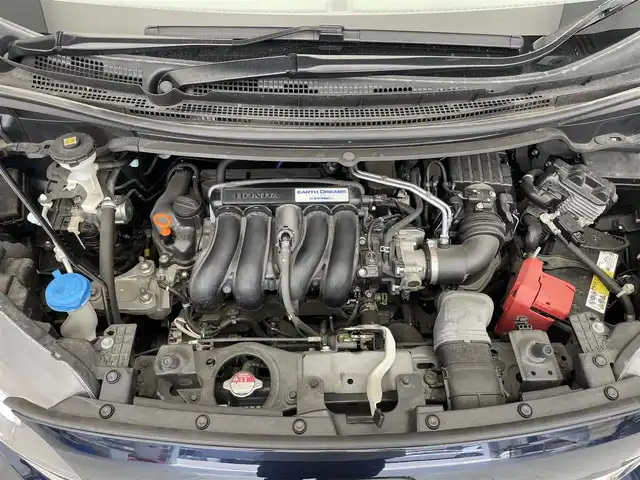 ホンダ フリード G ホンダセンシング 滋賀県 2020(令2)年 2.7万km ミッドナイトブルービームM 禁煙車/純正９型ナビ/（CD/DVD/SD/USB/Bluetooth/フルセグTV）/バックカメラ/ビルトインETC/両側電動スライドドア/路外逸脱抑制システム/レーンキープアシストシステム/衝突被害軽減システム/標識認識機能/アダプティブクルーズコントロール/ステアリングリモコン/シートヒーター/LEDヘッドライト/オートヘッドライト/フロント熱線/純正フロアマット/オートリトラーミラー/リアロールサンシェイド/スマートキー