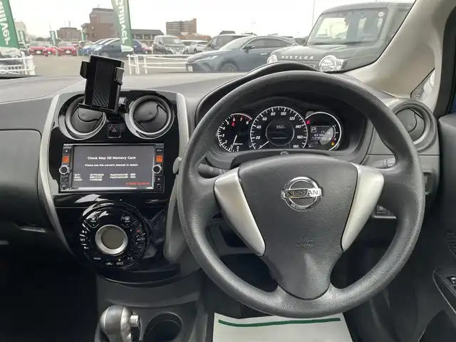 日産 ノート X DIG－S Vセレ +セーフ 石川県 2014(平26)年 8.4万km シャイニングブルー 純正メモリーナビ/純正CD/DVD/フルセグTV/アラウンドビューモニター/LEDヘッドライト/衝突軽減ブレーキ/ETC/ドライブレコーダー/スマートキー/プッシュスタート/電動ミラー