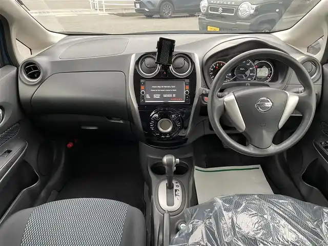 日産 ノート X DIG－S Vセレ +セーフ 石川県 2014(平26)年 8.4万km シャイニングブルー 純正メモリーナビ/純正CD/DVD/フルセグTV/アラウンドビューモニター/LEDヘッドライト/衝突軽減ブレーキ/ETC/ドライブレコーダー/スマートキー/プッシュスタート/電動ミラー