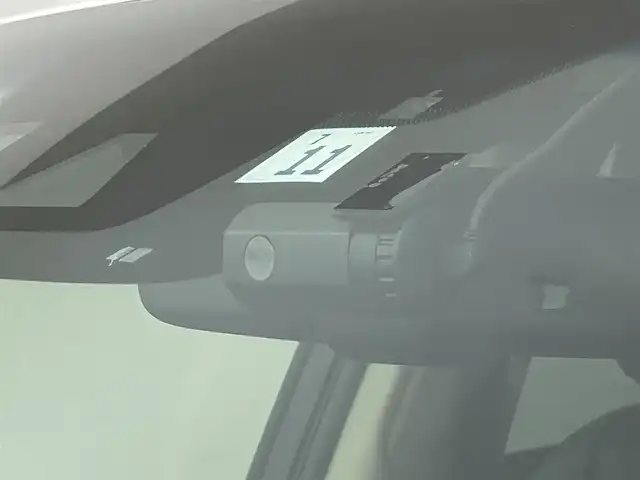 レクサス ＮＸ 300 バージョンL 道央・札幌 2018(平30)年 5.9万km ソニッククォーツ ・４WD/・寒冷地仕様/・メーカーナビ/　CD/DVD/SD/BT/フルセグ/・パノラミックビューモニター/・ビルトインETC2.0/・プリクラッシュセーフティ/・レーダークルーズコントロール/・レーンキープアシスト/・オートハイビーム/・クリアランスソナー/・HUD/・BSM/・レザーシート/・前席パワーシート/・前席エア/シートヒーター/・パワーバックドア/・パドルシフト/・ステアリングスイッチ/・LEDヘッドライト/・フォグライト/・オートライト/・プッシュスタート/・スマートキー/・純正フロアマット/・ドアバイザー