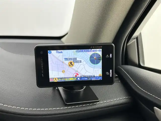 レクサス ＮＸ 300 バージョンL 道央・札幌 2018(平30)年 5.9万km ソニッククォーツ ・４WD/・寒冷地仕様/・メーカーナビ/　CD/DVD/SD/BT/フルセグ/・パノラミックビューモニター/・ビルトインETC2.0/・プリクラッシュセーフティ/・レーダークルーズコントロール/・レーンキープアシスト/・オートハイビーム/・クリアランスソナー/・HUD/・BSM/・レザーシート/・前席パワーシート/・前席エア/シートヒーター/・パワーバックドア/・パドルシフト/・ステアリングスイッチ/・LEDヘッドライト/・フォグライト/・オートライト/・プッシュスタート/・スマートキー/・純正フロアマット/・ドアバイザー