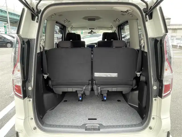 日産 セレナ ハイウェイスター 福岡県 2020(令2)年 1.2万km ブリリアントホワイトパール 純正10型SDナビ（フルセグTV/CD/DVD/BT)アラウンドビューモニタープロパイロットエマージェンシーブレーキコーナーセンサーブラインドスポット両側パワスラETCUSBポート純正LEDヘットライト純正16インチアルミホイール純正フロアマットスマートキープッシュスタート