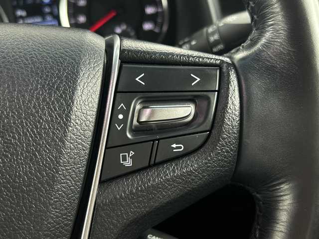 トヨタ アルファード S Cパッケージ 愛知県 2017(平29)年 6.9万km ホワイトパールクリスタルシャイン 禁煙車/アルパイン製11インチナビ/（CD/DVD/Bluetooth/フルセグTV)/バックカメラ/フリップダウンモニター/コーナーセンサー/クルーズコントロール/ETC/ドライブレコーダー/ステアリングヒーター/パワーシート/オットマン/両側パワースライドドア/電動リアゲート/純正18インチアルミホイール/純正フロアマット/スマートキー