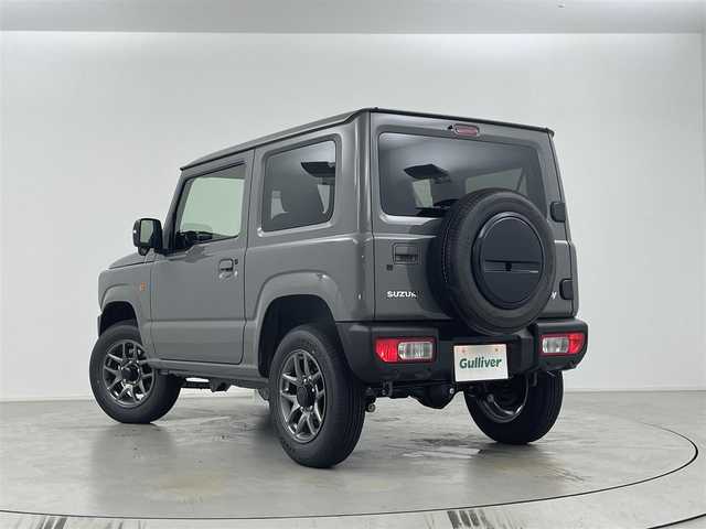 スズキ ジムニー XC 埼玉県 2025(令7)年 0.1万km未満 ミディアムグレー ・届出済未使用車/・パートタイム4WD/・デュアルセンサーブレーキサポート/・シートヒーター /・スマートキー/・プッシュスタート/・オートLEDヘッドライト/・電動格納ミラー/・純正１６インチアルミホール