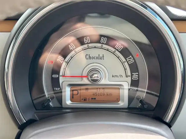 スズキ ラパン ショコラ X 静岡県 2014(平26)年 4.6万km フェニックスレッドパール 社外メモリナビ（ワンセグ TV、CDチェンジャー、DVD再生機能）/前後ドライブレコーダー/スマートキー（スペアキー１本）/オートエアコン/純正フロアマット/合皮シート/ベンチシート/ABS/オートライト/キセノンヘッドライト/Wエアバッグ