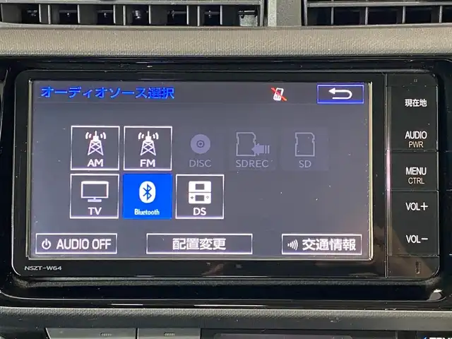 トヨタ アクア S 岐阜県 2015(平27)年 4.9万km コバルトブルーメタリック メーカー純正SDナビ//フルセグテレビ/Bluetooth/CD/DVD/SD /ビルトインETC /純正15インチアルミホイール　/スマートキー×2　/バックカメラ　/オートライト　/プッシュスタート/保証書/取扱説明書/ナビ取扱説明書/記録簿(R7/4)