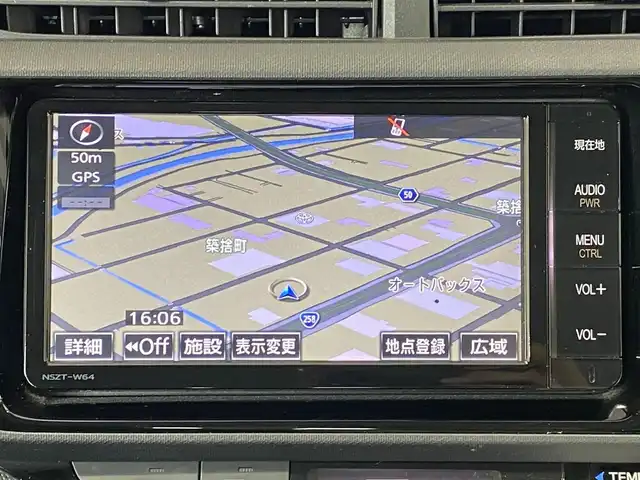 トヨタ アクア S 岐阜県 2015(平27)年 4.9万km コバルトブルーメタリック メーカー純正SDナビ//フルセグテレビ/Bluetooth/CD/DVD/SD /ビルトインETC /純正15インチアルミホイール　/スマートキー×2　/バックカメラ　/オートライト　/プッシュスタート/保証書/取扱説明書/ナビ取扱説明書/記録簿(R7/4)