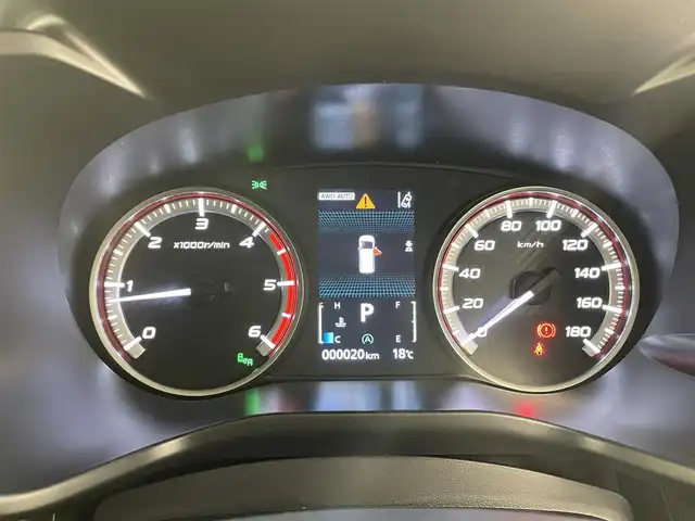 三菱 デリカＤ：５ シャモニー 滋賀県 2025(令7)年 0.1千km グラファイトグレーメタリック/ブラックマイカ 届出済み未使用車/全方位カメラ/両側パワースライドドア/ハーフレザーシート/追従クルーズコントロール/ブラインドスポットモニタリング/LEDヘッドライト/オートマチックハイビーム/D席パワーシート/D/Nシートヒーター/ステアリングヒーター/パワーバックドア/AC100V電源/電動パーキングブレーキ/オートブレーキホールド/パドルシフト/プッシュスタート/スマートキー/ステアリングリモコン