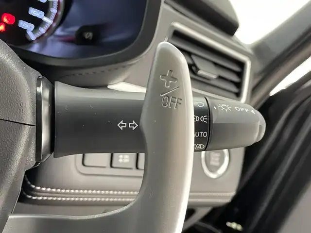 三菱 デリカＤ：５ シャモニー 滋賀県 2025(令7)年 0.1千km グラファイトグレーメタリック/ブラックマイカ 届出済み未使用車/全方位カメラ/両側パワースライドドア/ハーフレザーシート/追従クルーズコントロール/ブラインドスポットモニタリング/LEDヘッドライト/オートマチックハイビーム/D席パワーシート/D/Nシートヒーター/ステアリングヒーター/パワーバックドア/AC100V電源/電動パーキングブレーキ/オートブレーキホールド/パドルシフト/プッシュスタート/スマートキー/ステアリングリモコン