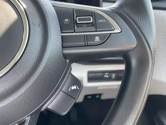 スズキ スイフト HYBRID MX 富山県 2024(令6)年 0.6万km 黄 純正メーカーナビ／/フルセグＴＶ／/Ｂｌｕｅｔｏｏｔｈ／/アラウンドビューモニター／/ＬＥＤオートライト／/ステアリングスイッチ／/レーダークルーズコントロール／/レーンキープアシスト/スマートキー／/前席シートヒーター／/コーナーセンサー