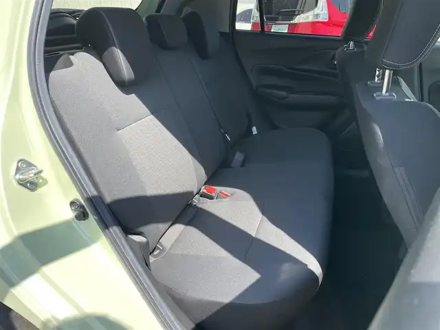 スズキ スイフト HYBRID MX 富山県 2024(令6)年 0.6万km 黄 純正メーカーナビ／/フルセグＴＶ／/Ｂｌｕｅｔｏｏｔｈ／/アラウンドビューモニター／/ＬＥＤオートライト／/ステアリングスイッチ／/レーダークルーズコントロール／/レーンキープアシスト/スマートキー／/前席シートヒーター／/コーナーセンサー