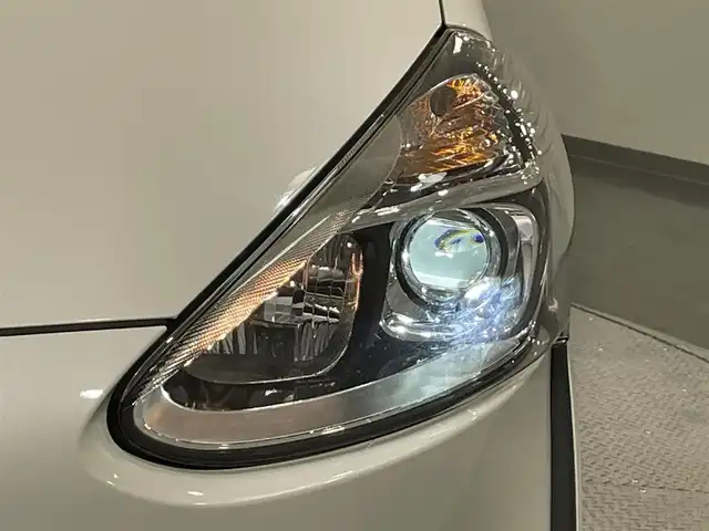 トヨタ シエンタ G セーフティエディション 愛知県 2020(令2)年 2.6万km ホワイトパールクリスタルシャイン 純正8インチナビ/（Bluetooth/AM/FM/フルセグTV）/衝突軽減ブレーキ/両側電動スライドドア/アラウンドビューモニター/シートヒーター/LEDヘッドライト/オートマチックハイビーム/ETC/ドライブレコーダー/ステアリングヒーター/コーナーセンサー/レーンキープアシスト/スマートキー/純正15インチAW