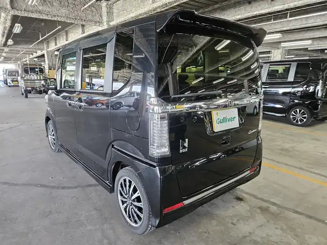 ホンダ Ｎ ＢＯＸ カスタム G ターボ Lパッケージ 宮崎県 2016(平28)年 5.2万km スマートブラック 〇パナソニック8インチナビ/〇フルセグTV/〇両側パワースライドドア/〇バックカメラ/〇ビルトインETC/〇クルーズコントロール/〇アイドリングストップシステム/〇SRSエアバッグ/〇ターボ/〇LEDイルミネーションランプ/〇LEDフロントフォグランプ/〇革巻きステアリングホイール/〇ステアリングスイッチ/〇パドルシフト/〇合皮/ファブリックコンビシート/〇ロールサンシェード/〇純正15インチアルミホイール/〇プッシュエンジンスイッチ/スマートキーシステム/〇禁煙車